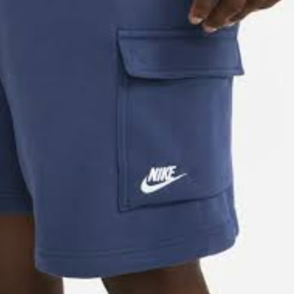 Nike Club Cargo Shorts-Navy Size Small
